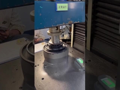 금속-고무 스프링은 좋은 제진 테이블과 주란들 박스에 적용되었습니다